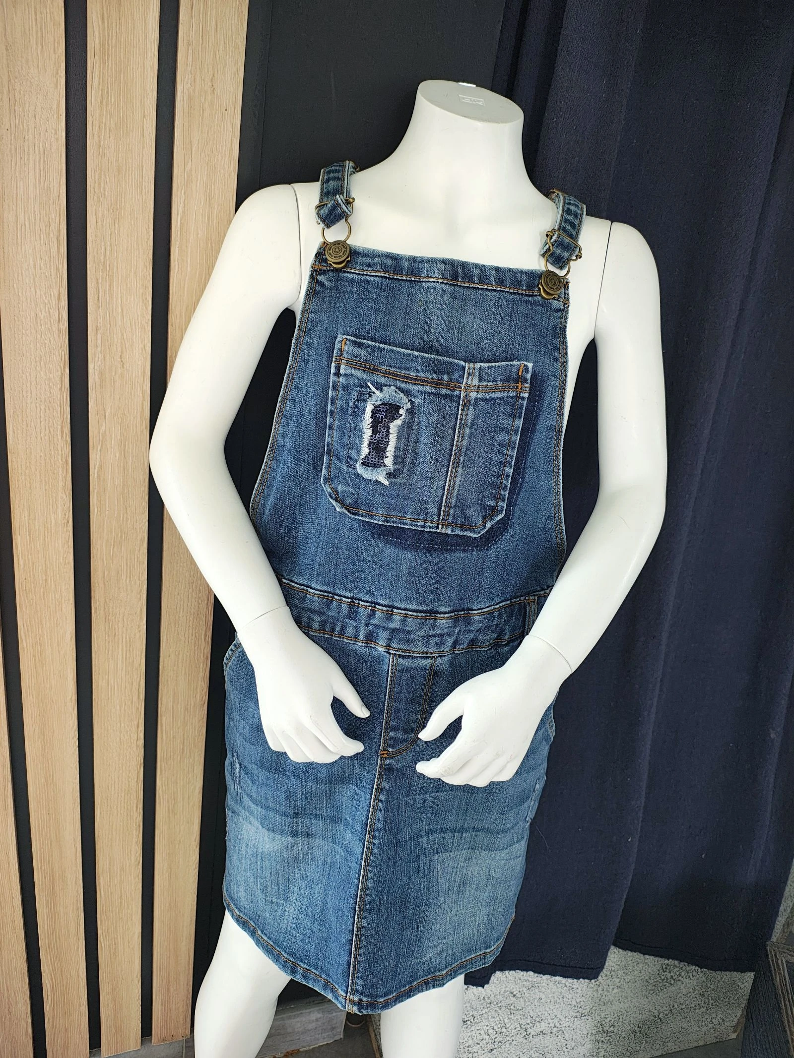 10 ans robe en jean tape a l'oeil 